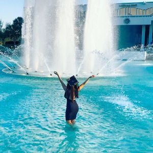 Meet your Posher, Megan